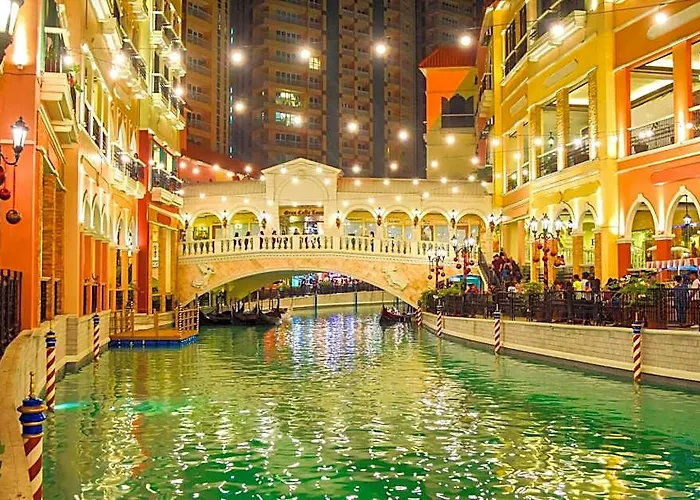 Spacious In Venice Luxury Residences Hotel 3*