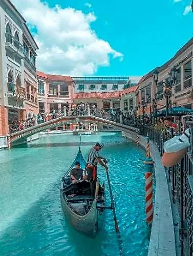Hotel Spacious In Venice Luxury Residences Manila