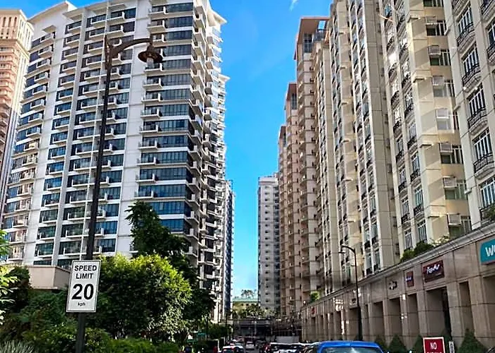 Spacious In Venice Luxury Residences Hotel Manila